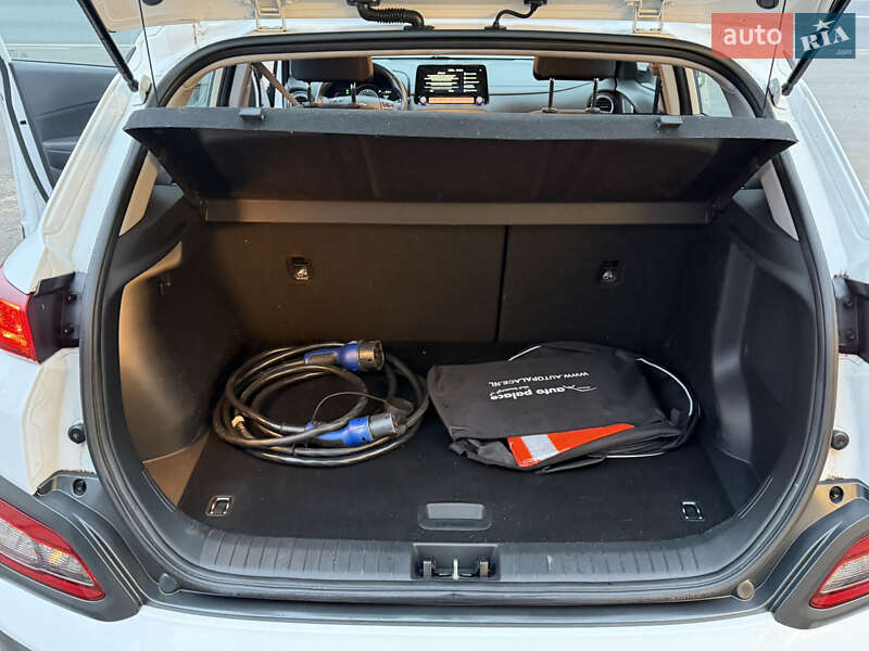 Позашляховик / Кросовер Hyundai Kona 2021 в Тернополі фото 35 Позашляховик / Кросовер Hyundai Kona 2021 в Тернополі