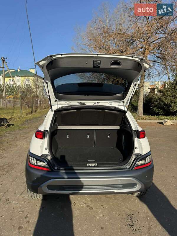 Позашляховик / Кросовер Hyundai Kona 2021 в Львові фото 35 Позашляховик / Кросовер Hyundai Kona 2021 в Львові