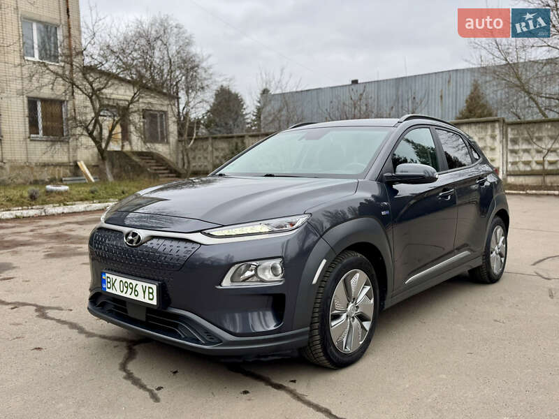 Позашляховик / Кросовер Hyundai Kona 2020 в Рівному