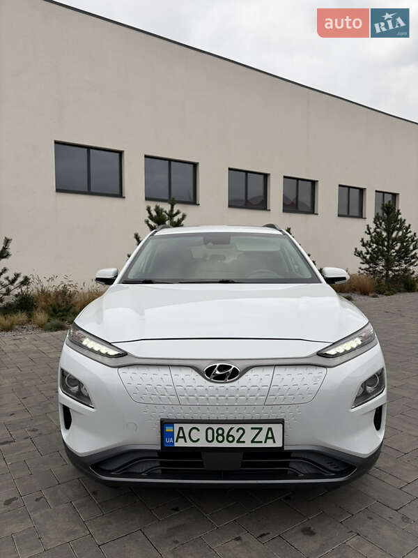 Внедорожник / Кроссовер Hyundai Kona 2019 в Луцке