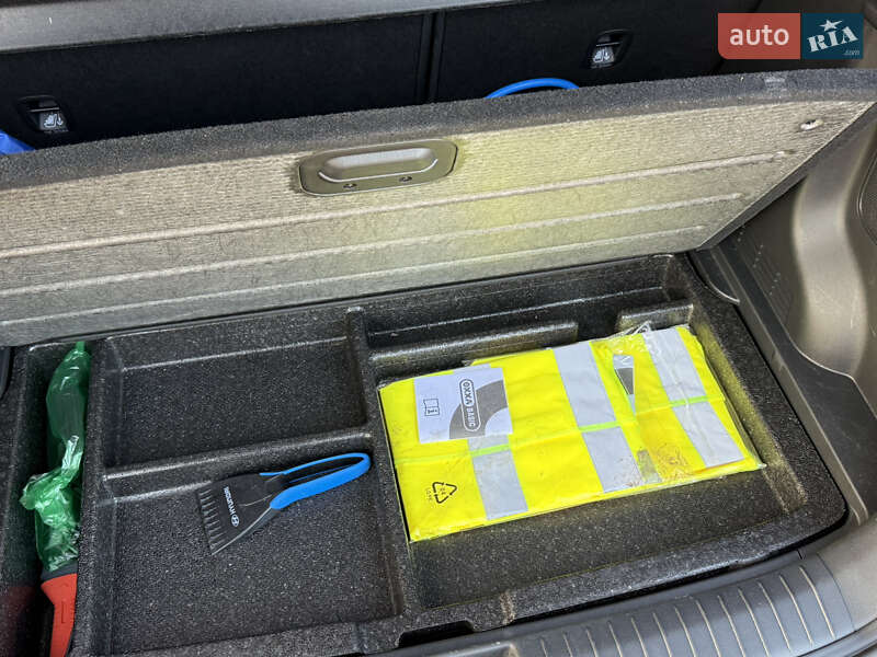 Внедорожник / Кроссовер Hyundai Kona 2019 в Южноукраинске