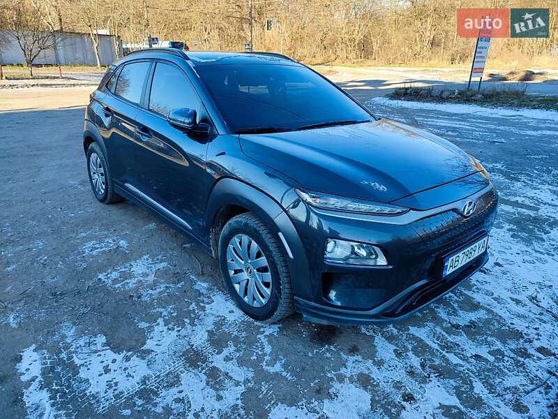 Внедорожник / Кроссовер Hyundai Kona 2019 в Виннице