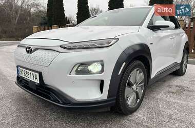 Позашляховик / Кросовер Hyundai Kona 2019 в Дніпрі