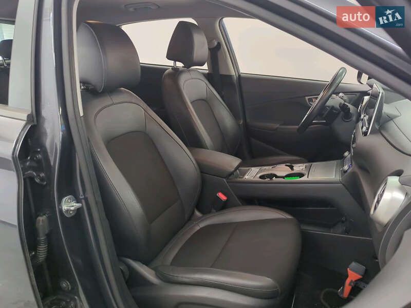 Позашляховик / Кросовер Hyundai Kona 2021 в Тернополі фото 4 Позашляховик / Кросовер Hyundai Kona 2021 в Тернополі