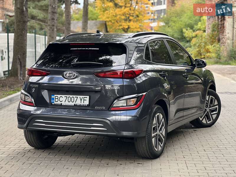 Внедорожник / Кроссовер Hyundai Kona 2022 в Львове
