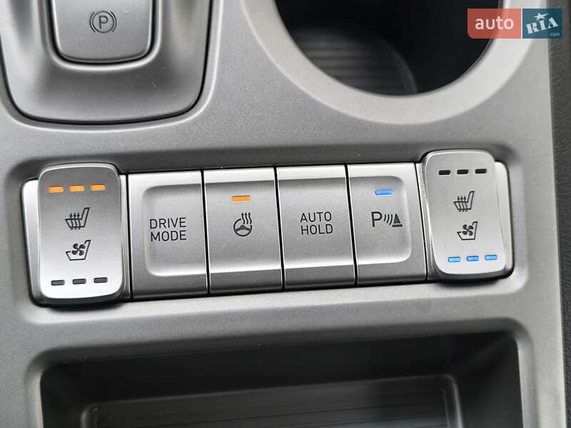 Внедорожник / Кроссовер Hyundai Kona 2021 в Львове