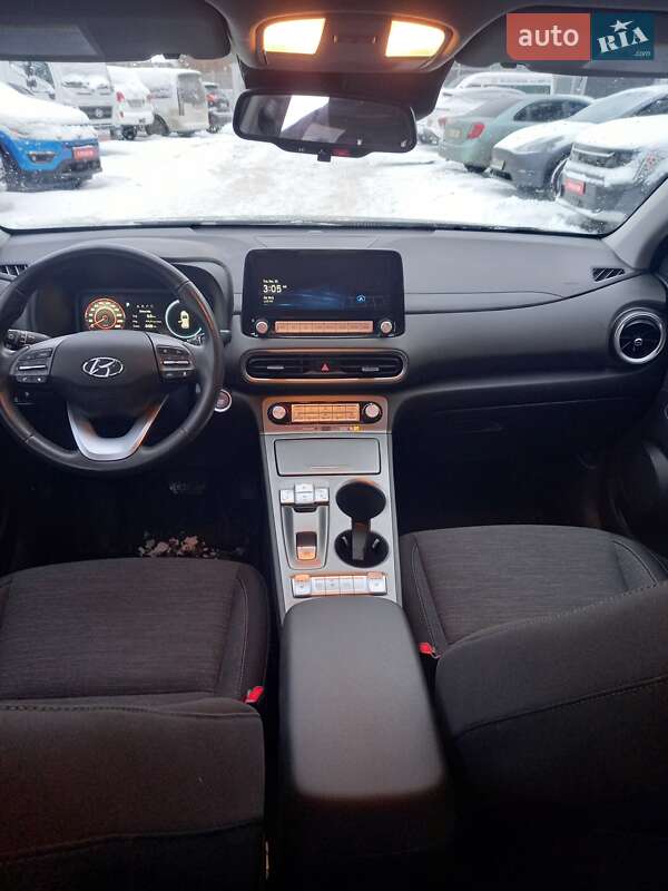 Позашляховик / Кросовер Hyundai Kona 2023 в Полтаві