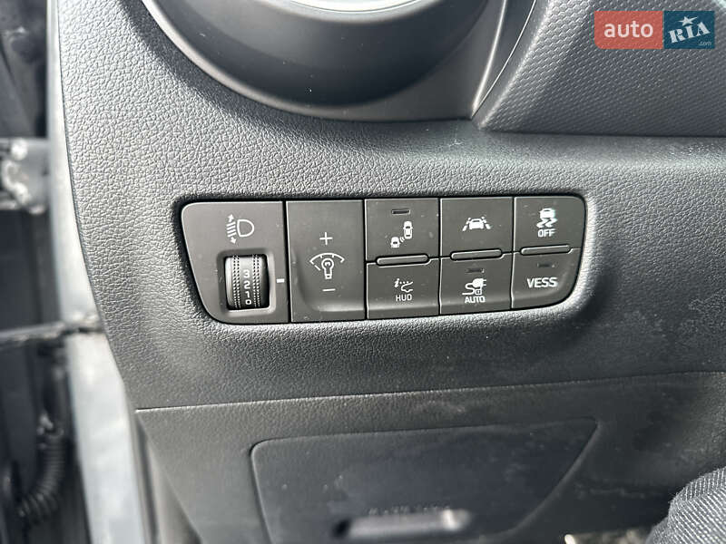 Внедорожник / Кроссовер Hyundai Kona 2020 в Ровно