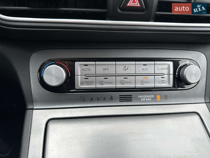 Внедорожник / Кроссовер Hyundai Kona 2020 в Ровно