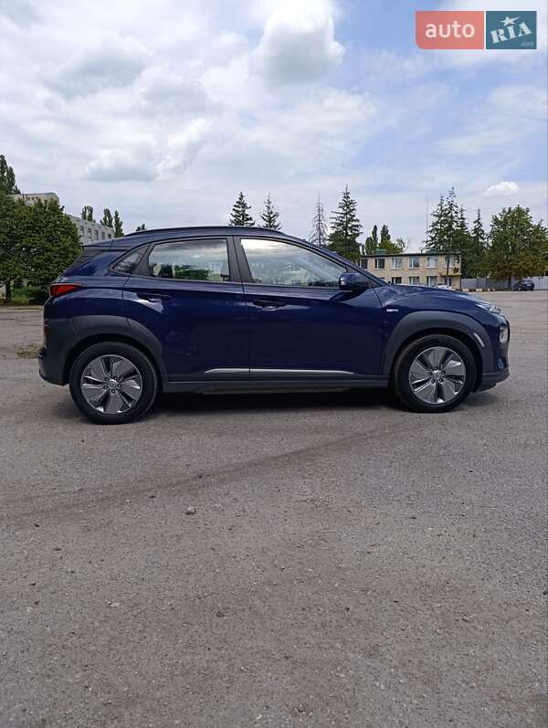 Внедорожник / Кроссовер Hyundai Kona 2020 в Счастливом