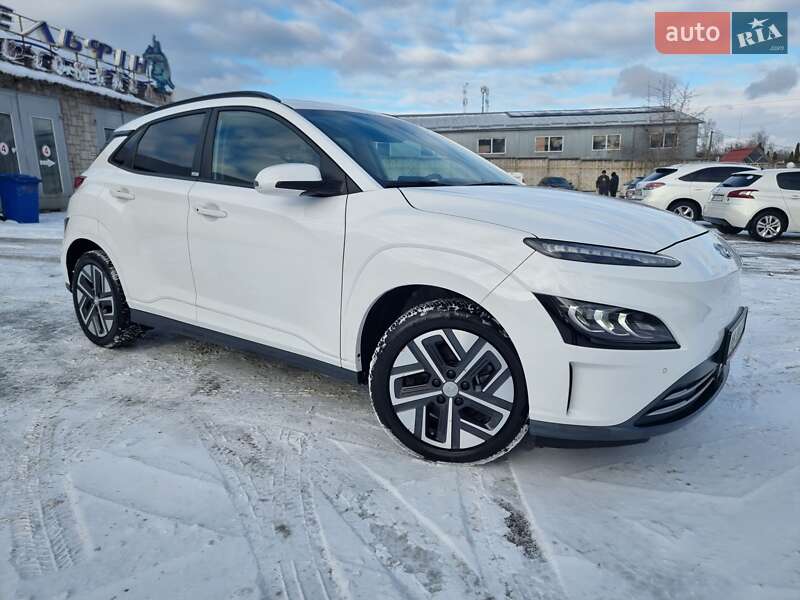 Hyundai Kona 2021
