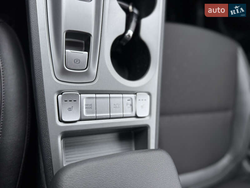 Внедорожник / Кроссовер Hyundai Kona 2020 в Ровно