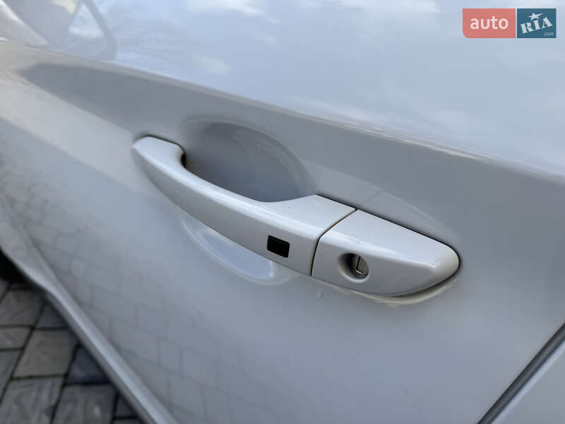 Внедорожник / Кроссовер Hyundai Kona 2018 в Ровно