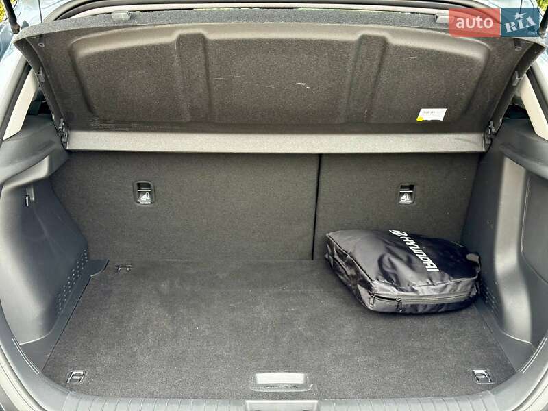 Внедорожник / Кроссовер Hyundai Kona 2021 в Самборе