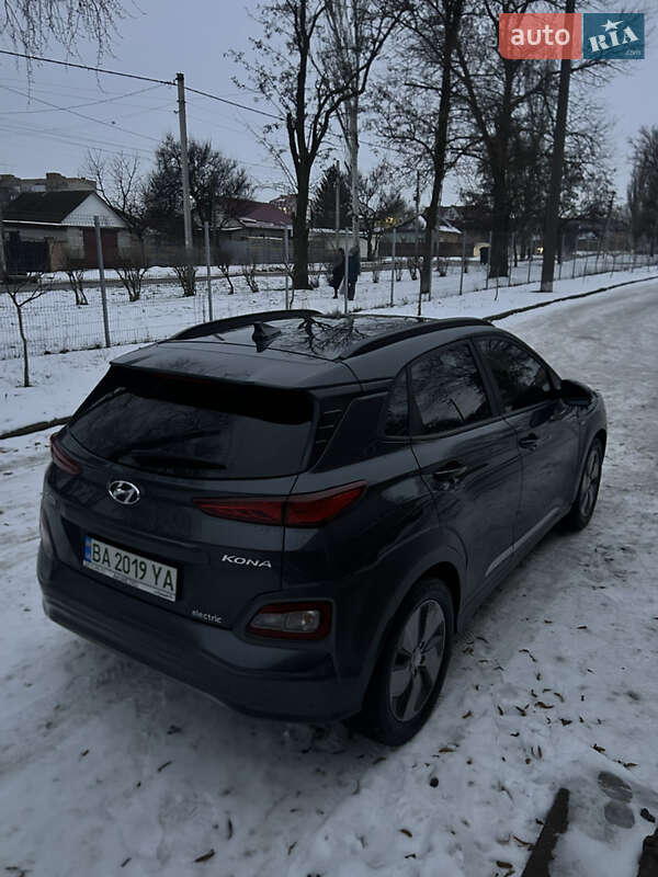 Внедорожник / Кроссовер Hyundai Kona 2019 в Кропивницком
