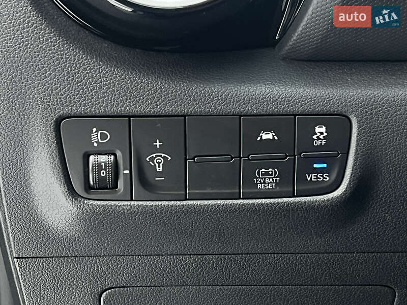 Внедорожник / Кроссовер Hyundai Kona 2020 в Киеве