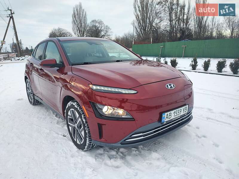 Внедорожник / Кроссовер Hyundai Kona 2023 в Виннице
