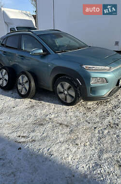 Позашляховик / Кросовер Hyundai Kona 2020 в Львові