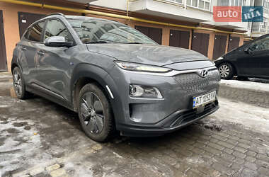 Внедорожник / Кроссовер Hyundai Kona 2018 в Ивано-Франковске