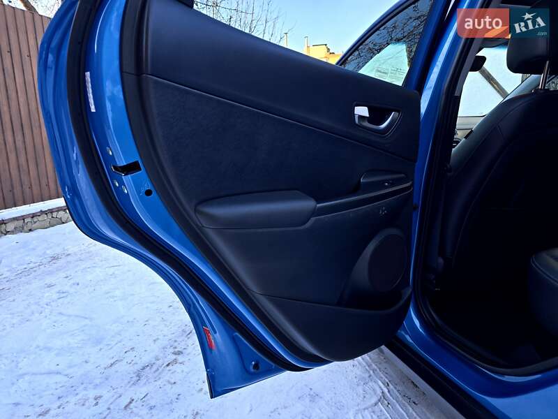 Внедорожник / Кроссовер Hyundai Kona 2020 в Полтаве