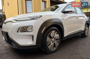 Позашляховик / Кросовер Hyundai Kona 2021 в Львові