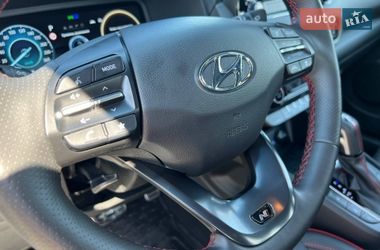 Внедорожник / Кроссовер Hyundai Kona 2021 в Киеве