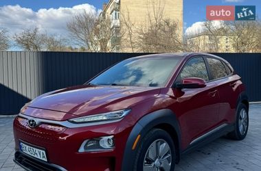 Внедорожник / Кроссовер Hyundai Kona 2021 в Староконстантинове