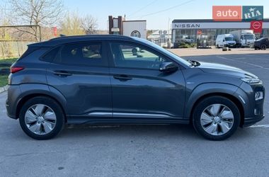 Внедорожник / Кроссовер Hyundai Kona 2020 в Ровно