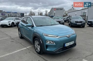 Внедорожник / Кроссовер Hyundai Kona 2020 в Киеве