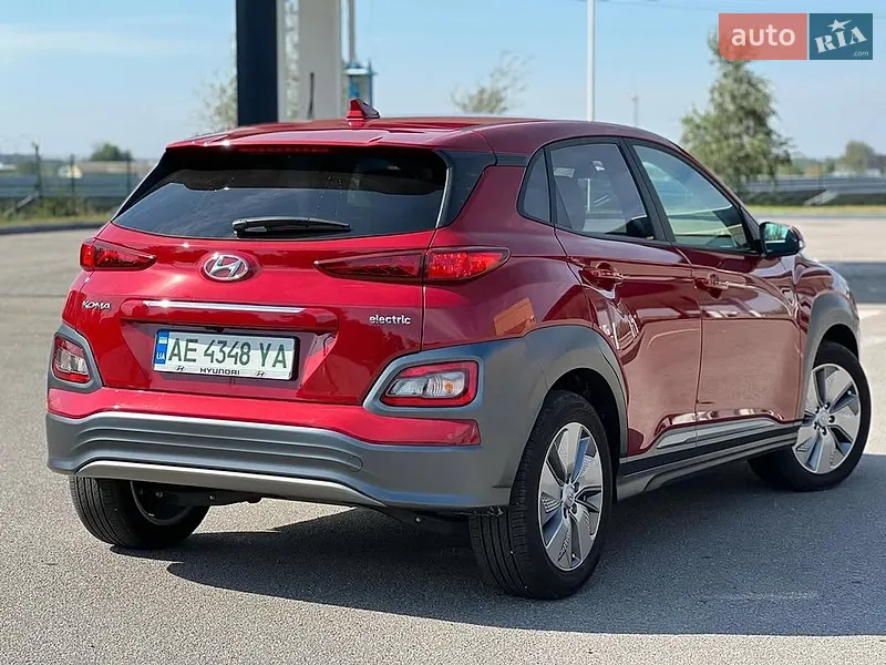 Hyundai Kona 2020 VIN KM8K33AG4MU121931 фото оголошення 5 з 54