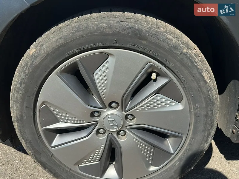 Hyundai Kona 2021 VIN KM8K33AG4MU130922 фото оголошення 29 з 74