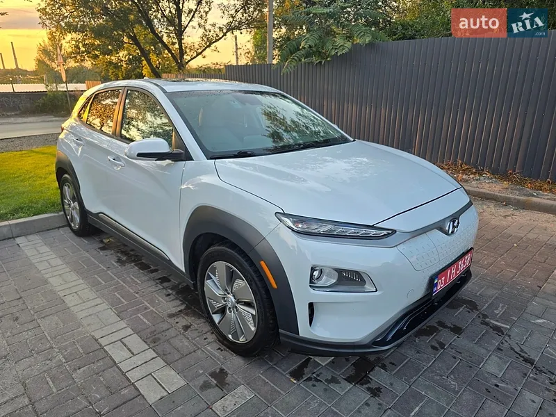 Hyundai Kona
