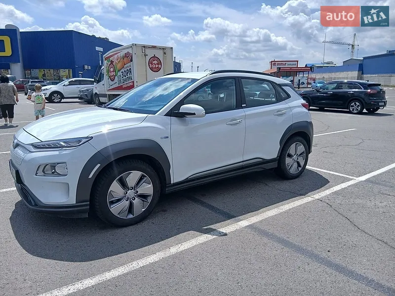 Hyundai Kona