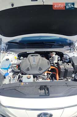 Седан Hyundai Lafesta EV 2020 в Киеве