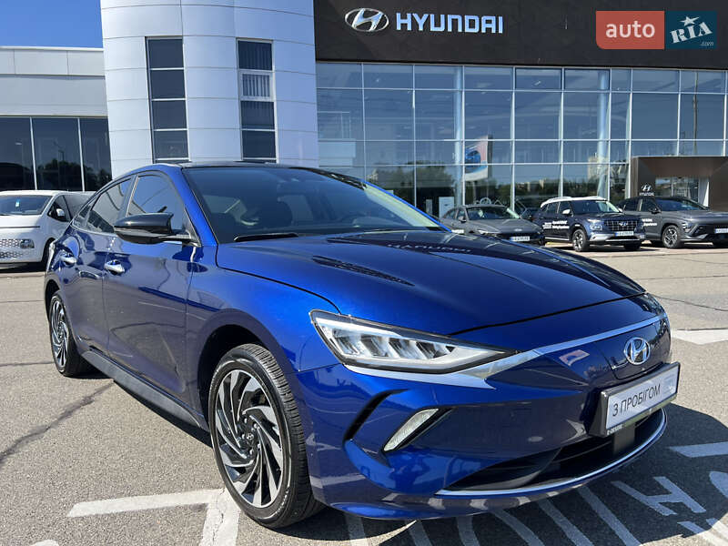 Седан Hyundai Lafesta EV 2020 в Киеве