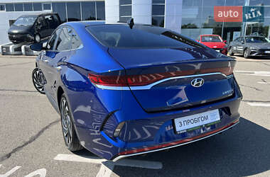 Седан Hyundai Lafesta EV 2020 в 