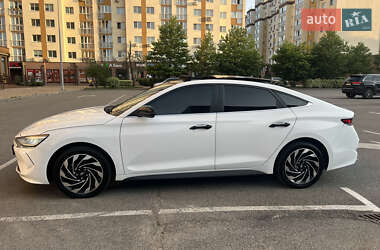 Фастбэк Hyundai Lafesta 2020 в 