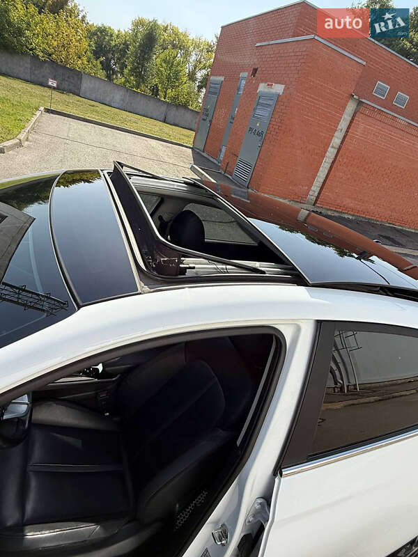 Фастбек Hyundai Lafesta 2020 в Києві фото 5 Фастбек Hyundai Lafesta 2020 в Києві