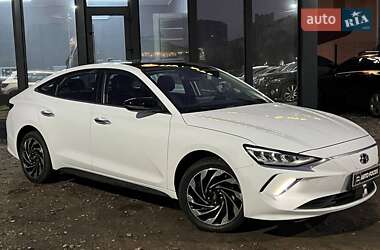 Фастбэк Hyundai Lafesta 2020 в Киеве