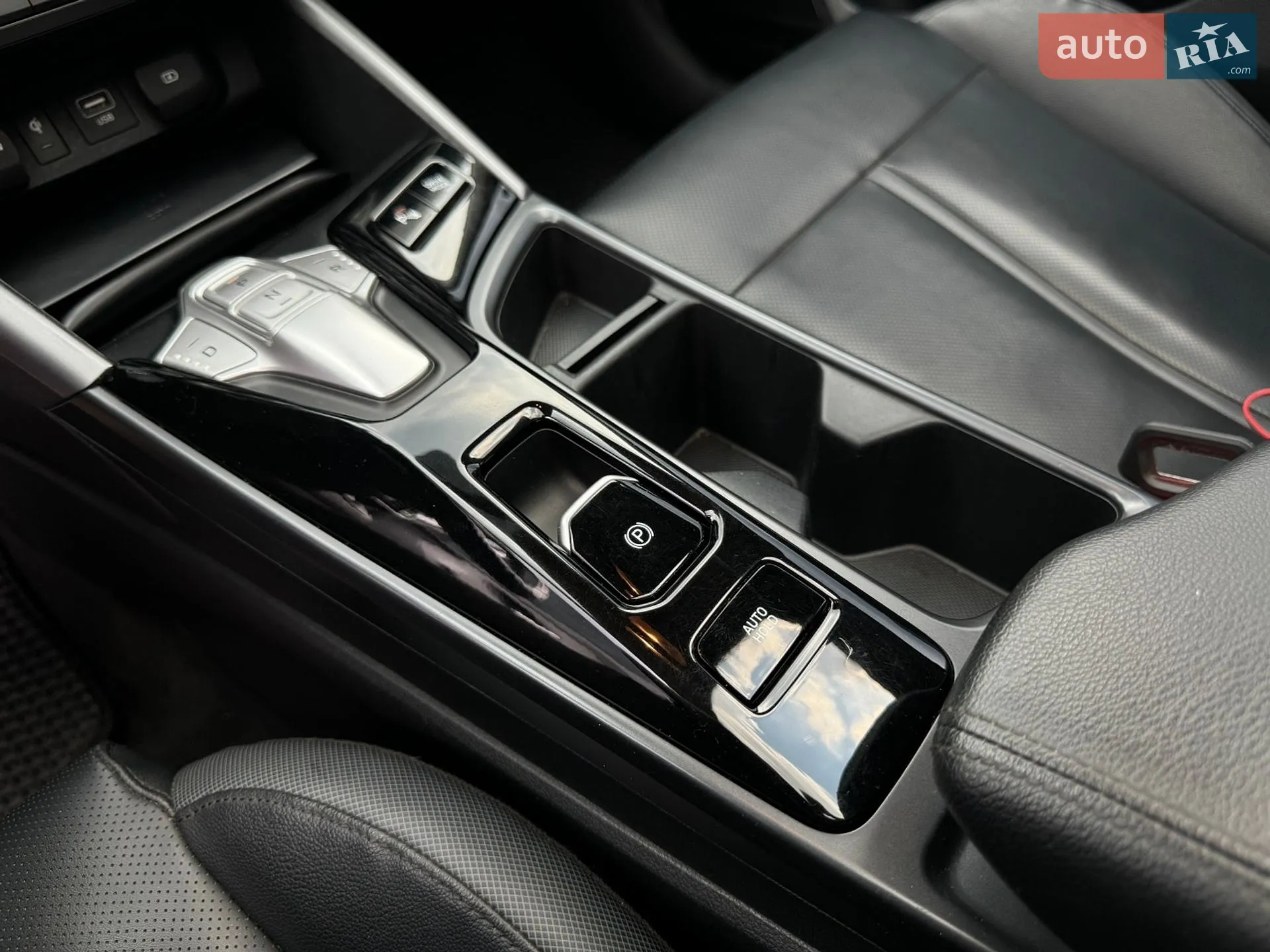 2020 Hyundai Elantra - мініатюра 19