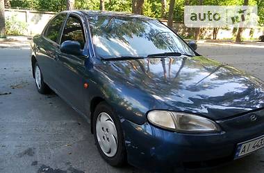 Седан Hyundai Lantra 1996 в Киеве