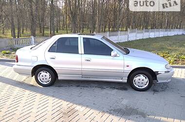 Седан Hyundai Lantra 1994 в Житомире