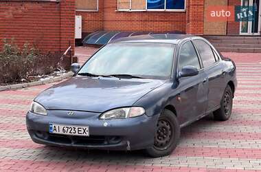 Седан Hyundai Lantra 1996 в Запоріжжі