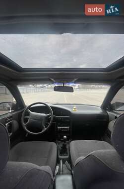 Седан Hyundai Lantra 1994 в 