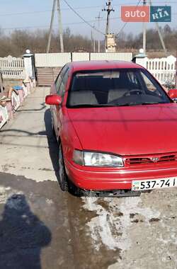 Седан Hyundai Lantra 1992 в Калуше