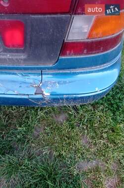 Седан Hyundai Lantra 1992 в 