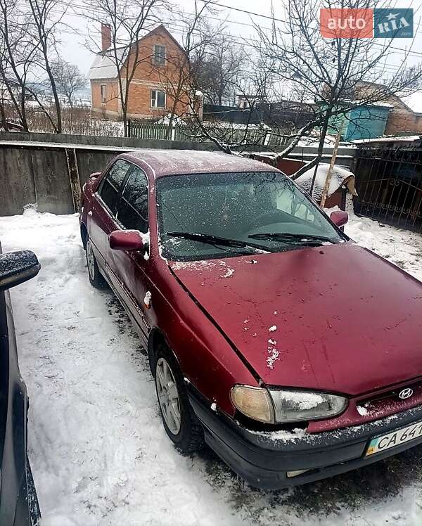 Hyundai Lantra 1995