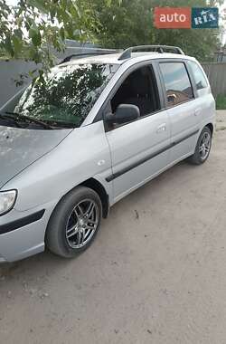 Минивэн Hyundai Matrix 2008 в 