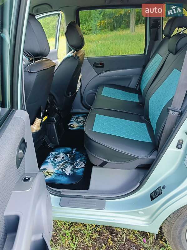 Мінівен Hyundai Matrix 2006 в Києві фото 18 Мінівен Hyundai Matrix 2006 в Києві