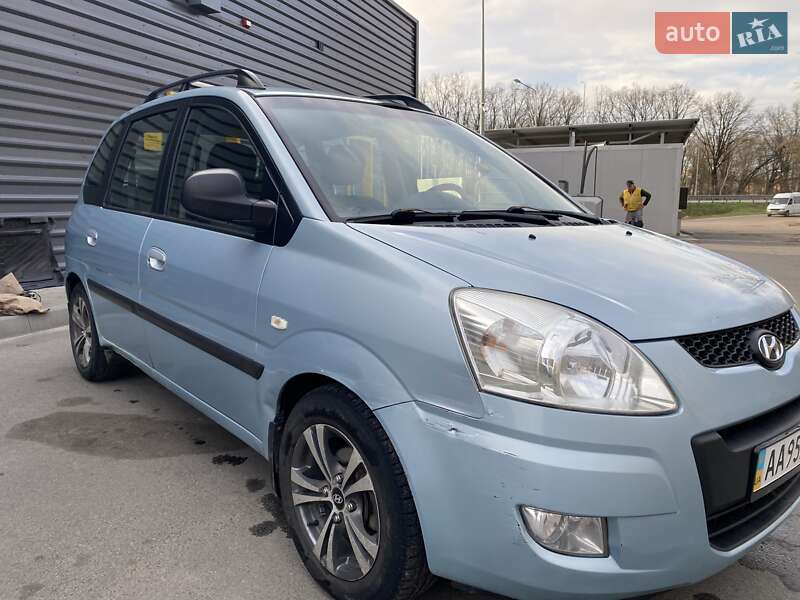 Минивэн Hyundai Matrix 2008 в Киеве